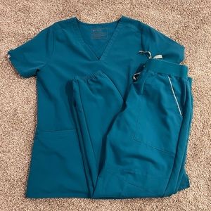 Figs carribean blue scrub set